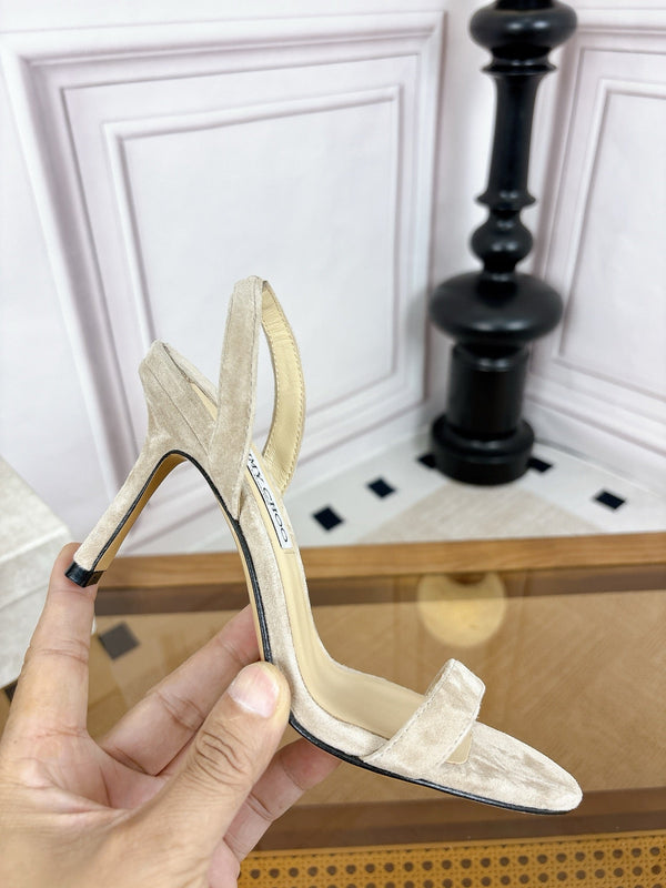 JC 26s Jenn Sandal Cream Suede 932002