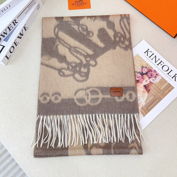 HM Casaque Mors Long Scarf Grey Beige Cashmere 139452