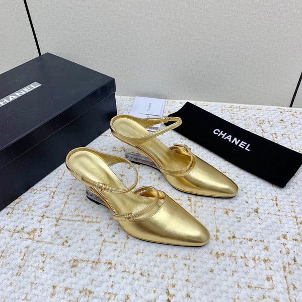 CC 26s Wedge Sandals 10cm Metallic Leather 163570