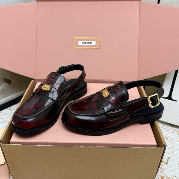 Miu Vintage-Effect Penny Slingback Black Red Leather 791001