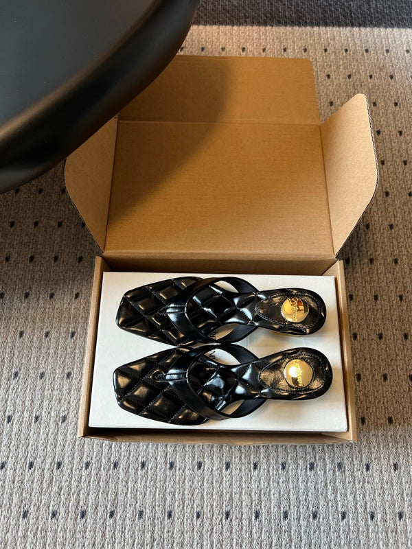 YSL Sip Sandal 4.5cm Black Glossy Leather 932317
