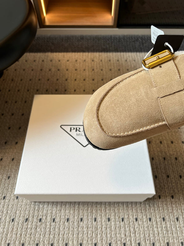 Prada 26s Clogs Desert Suede Shearling 971698