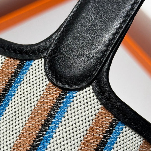 Picotin Lock 18 Black Swift Calfskin Multicolor Canvas