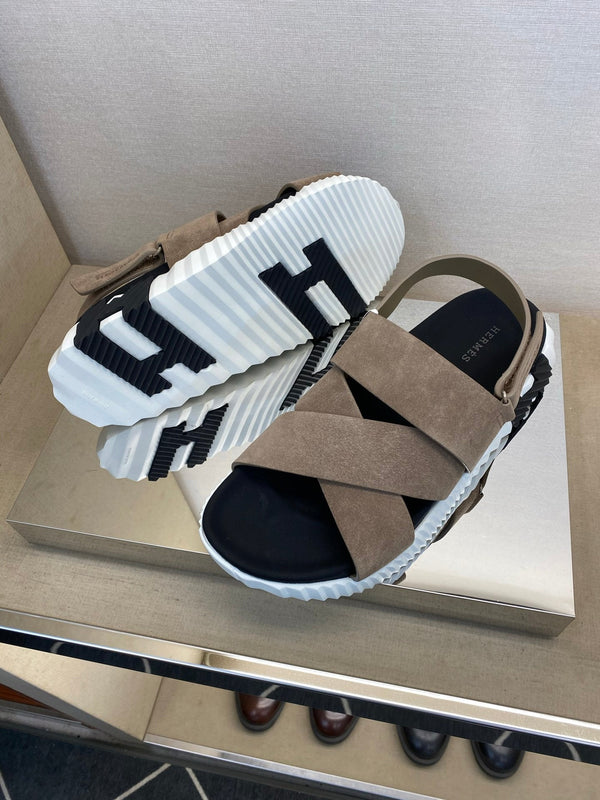 HM Men's Electric Sandals Beige Suede 602593