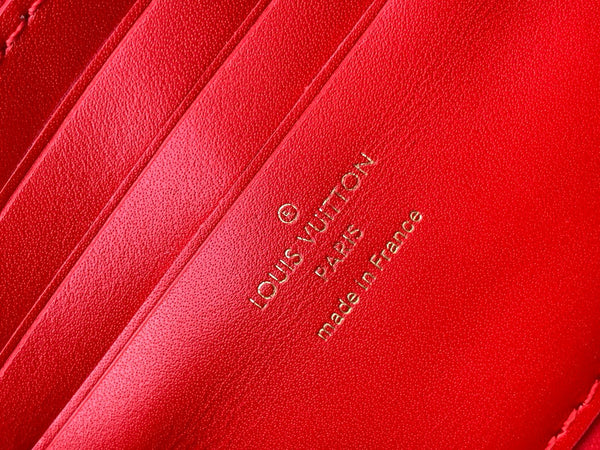 Wallet On Chain Capucines handbag Red Cowhide 250407