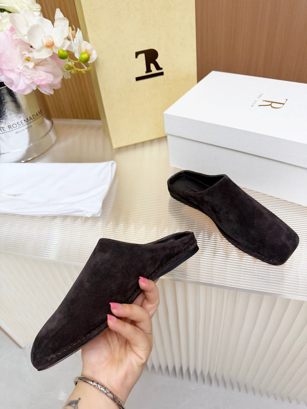 The Row Piper Slide Coffee Suede 707517