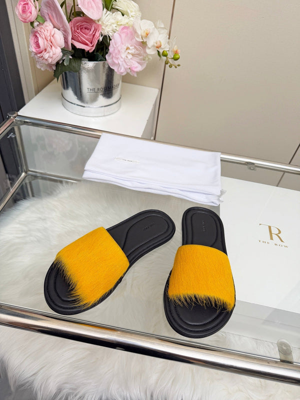 The Row Malick Fur Slide Yellow 707548
