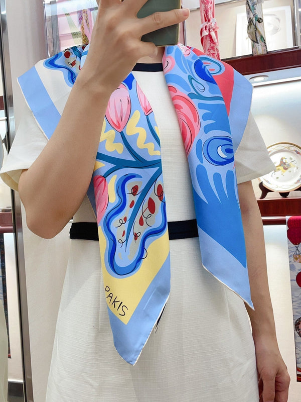 Le Cheval De Kazumi Scarf 90 CM Blue Colorful Silk Twill 347387