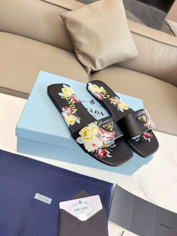 Prad 26s Slide Sandals Floral Black Leather 140496