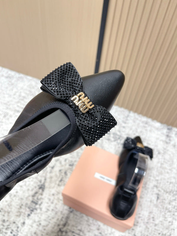 Miu Pointed-Toe Ballet Flats Black Sheepskin 591567