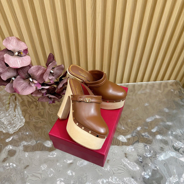 Valentino Tan-Go Clogs 10cm Brown Leather 702270