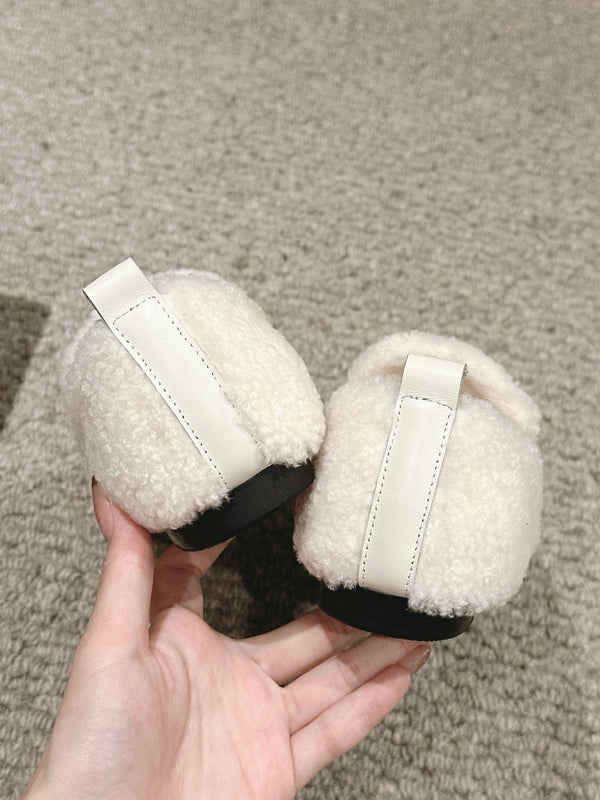 CC Loafers In White Fleece With White Logo