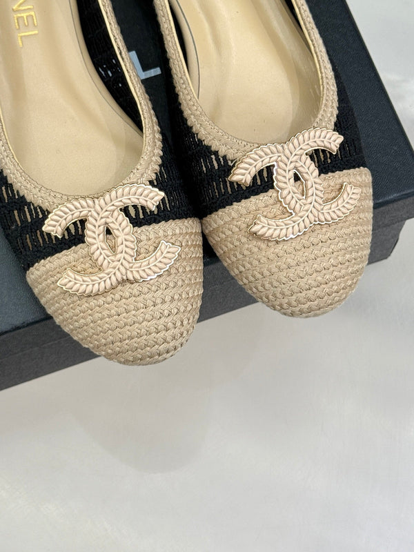 CC 25P Hollow Double C Ballet Flats 15mm Beige Black Raffia 265640