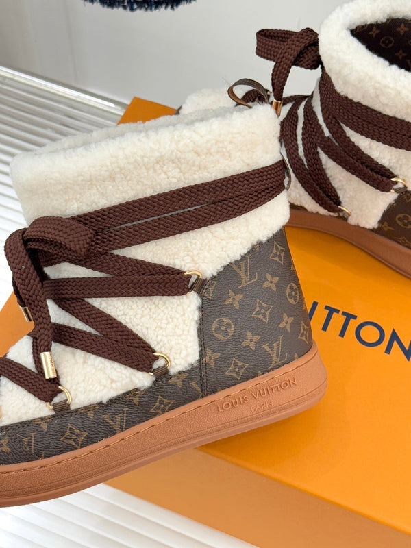 LV Cloud Lace-Up Ankle Boot Sneaker White - Brown Shearling Monogram Canvas 572468