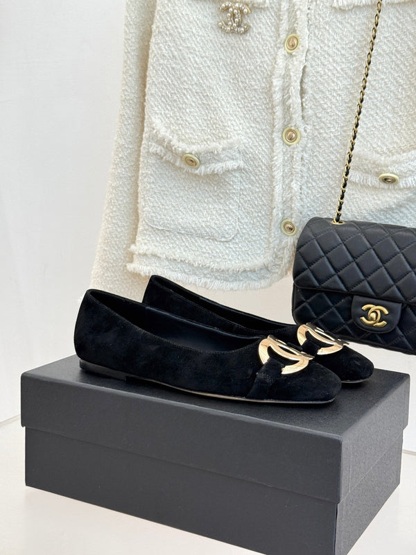 CC 26s Buckle Square Toe Ballet Flat Black Suede 829734