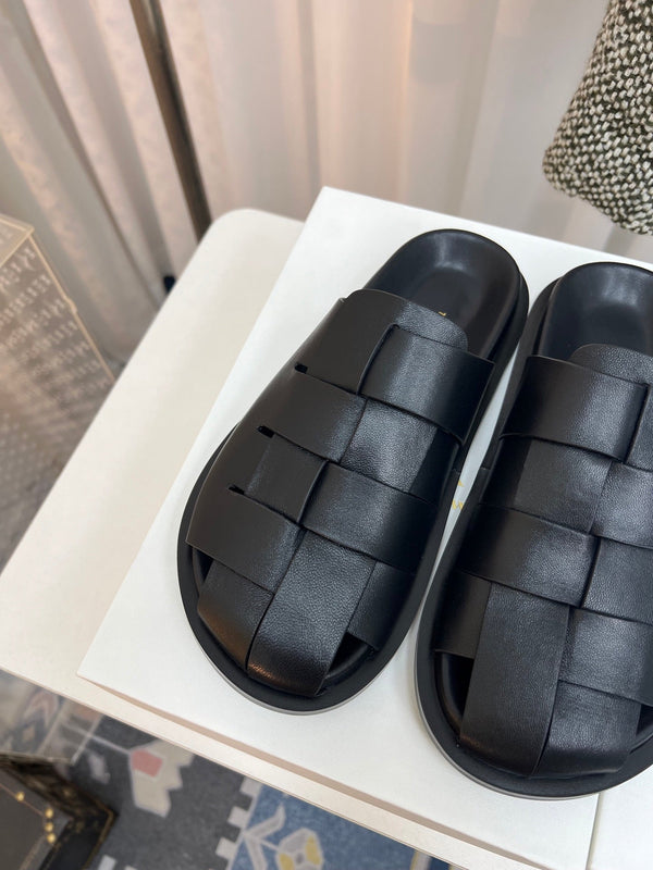 The Row Slide Black Lambskin 707558