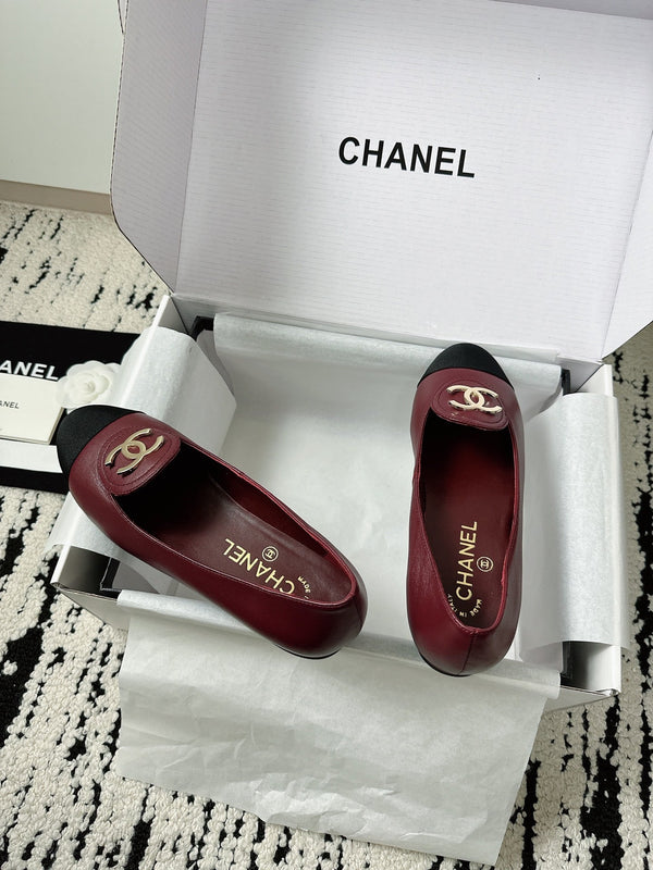 CC SS 2026 Pre Moccasin Black Burgundy Calfskin 628307