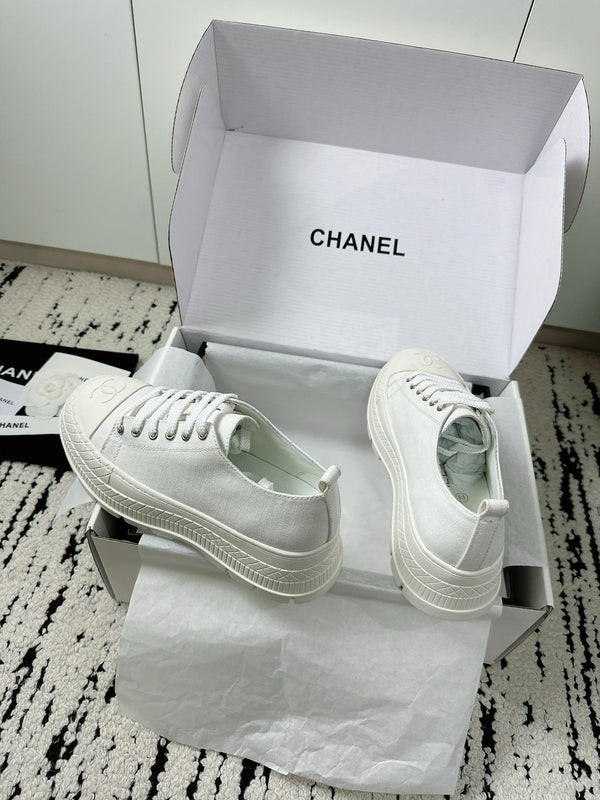 CC Platform Sneakers White Rubber Cotton 696672