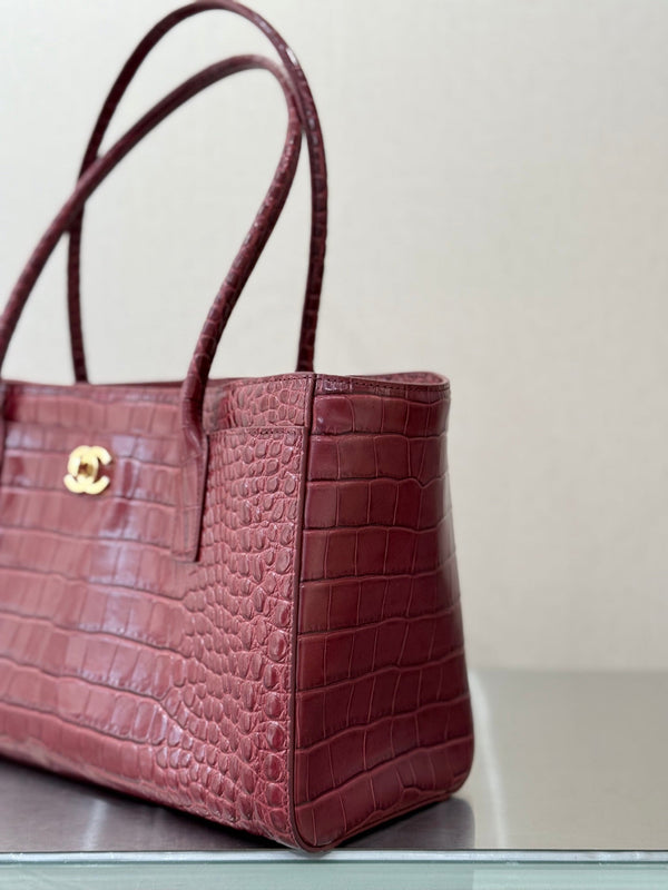 CC 2026 Executive Cerf Tote Bag Burgundy Crocodile Embossed Leather