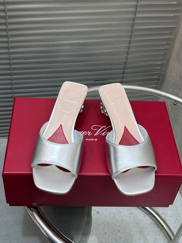 Viv Diamond Sole Mules Silver Cowhide 267687