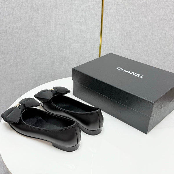 CC 25 Bow Ballet Flats Black Sheepskin And Grosgrain 368810