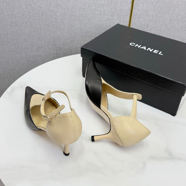 CC T-Strap Kitten Heels Beige Black Sheepskin 619975