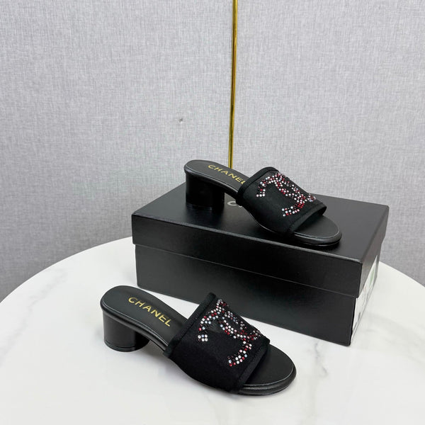 CC 26SS Sandals Black Mesh Sheepskin 639891