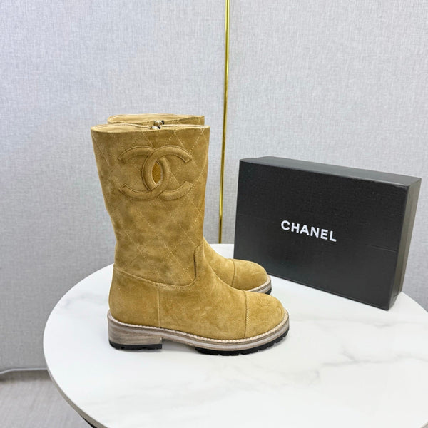 CC 26s Mid-Calf Boots Beige Quited Suede 972656