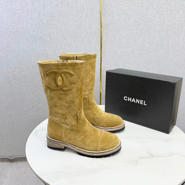 CC 26s Mid-Calf Boots Beige Quited Suede 972656