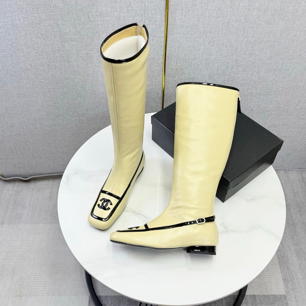 CC 26s Square Toe Low Heel Long Boots Black Beige Sheeepskin 972799