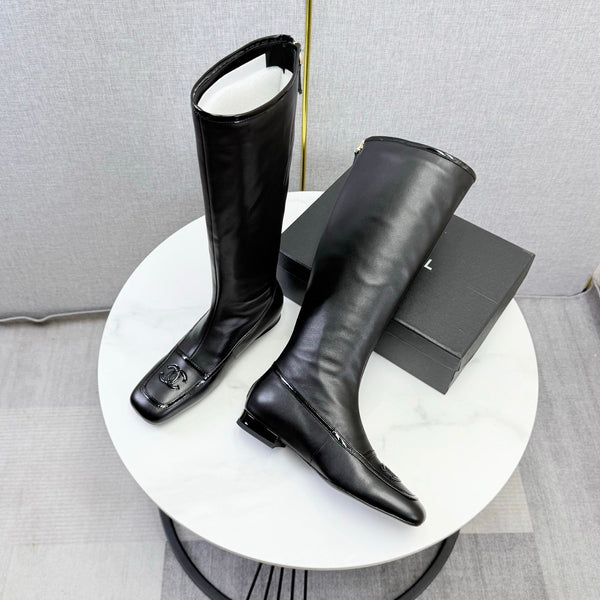 CC 26s Square Toe Low Heel Long Boots Black Sheeepskin 972800