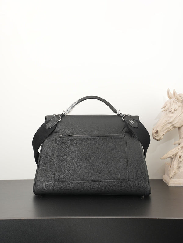 HM Kelly Max Bag 42cm Black Togo Leather 284505