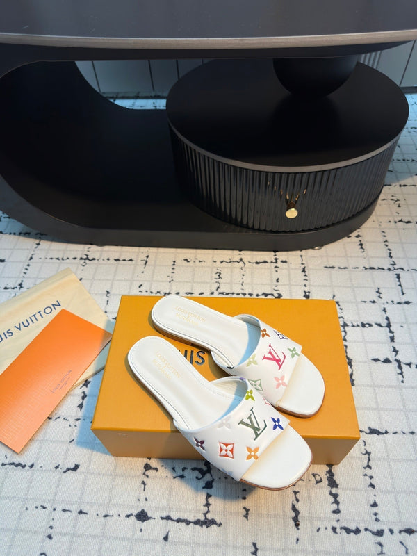LV Mule plate 6AM LV x TM White with Monogram Multicolore Leather 218903