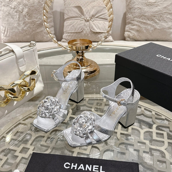 CC Camellia Flower Block Heel Sandals Sliver Sheepskin 735987