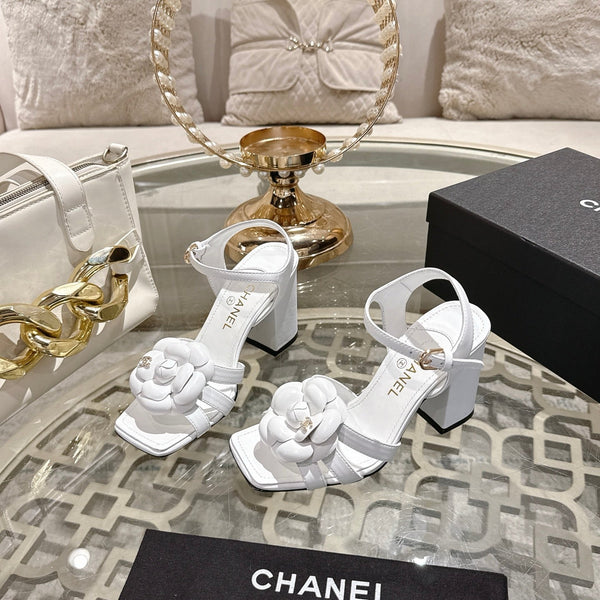CC Camellia Flower Block Heel Sandals White Sheepskin 735989