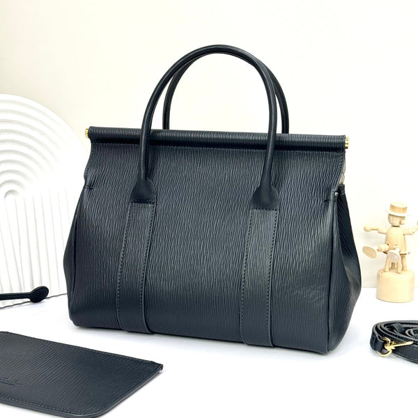 LP Loom L25 Black Ripple Leather 231932
