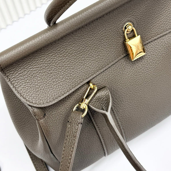 LP Loom L25 Sicilian Chili Calfskin 231861