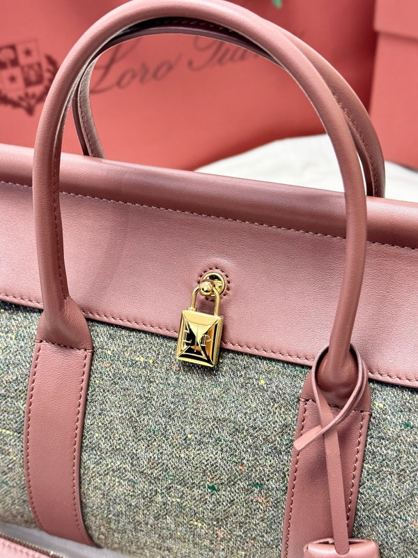 LP Loom L25 Muted Pink Cashmere Calfskin 282242