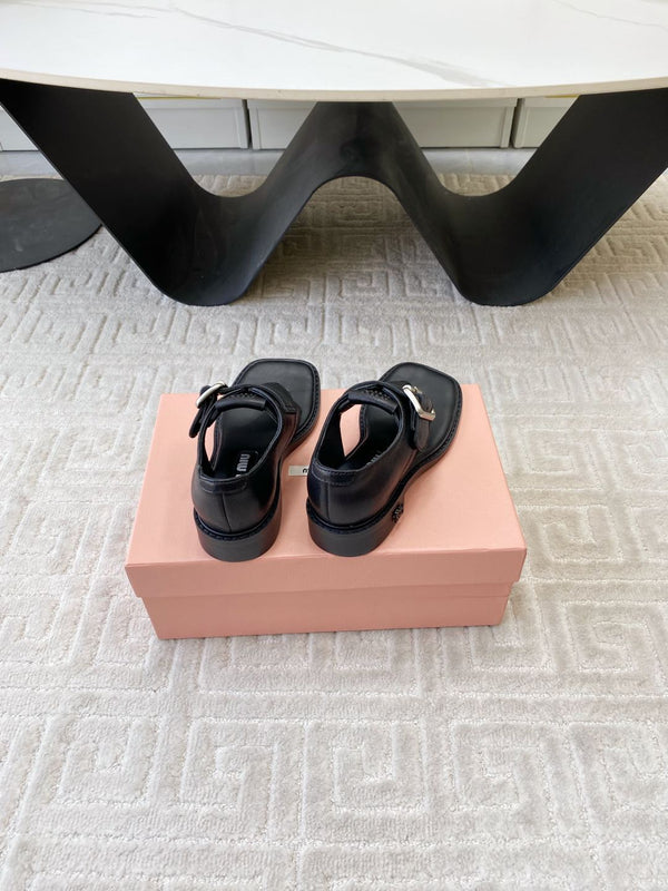Miu Thong Sandals In Black Lambskin With Silver Buckle