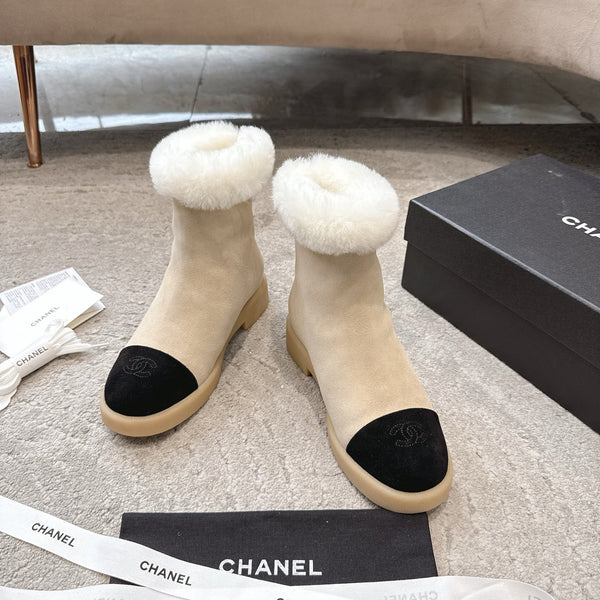 CC 25K Snow Boots 30mm Black Beige Wool Suede 527625