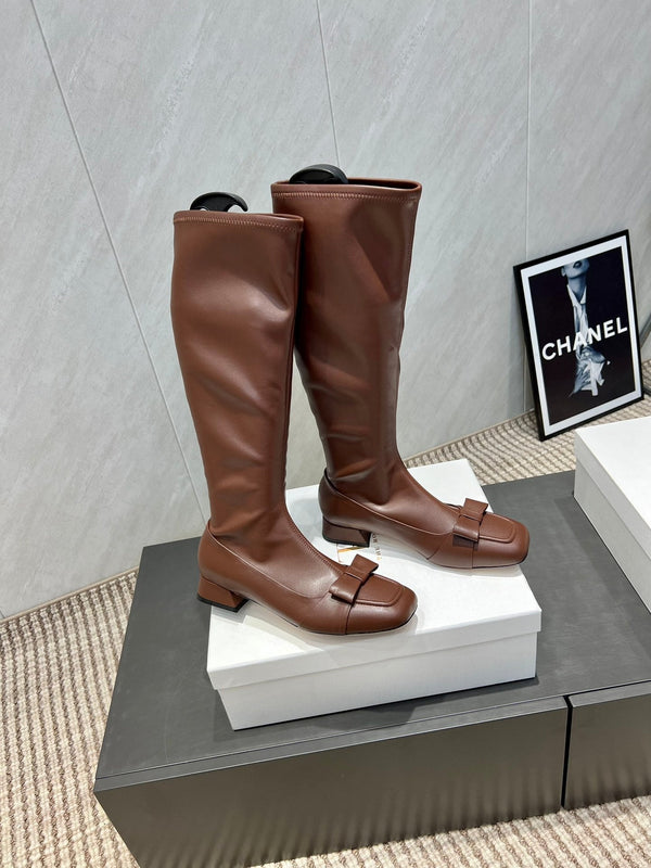 The Row 2025 Square Toe And Bow Accent Long Boot Brown Sheepskin 540514