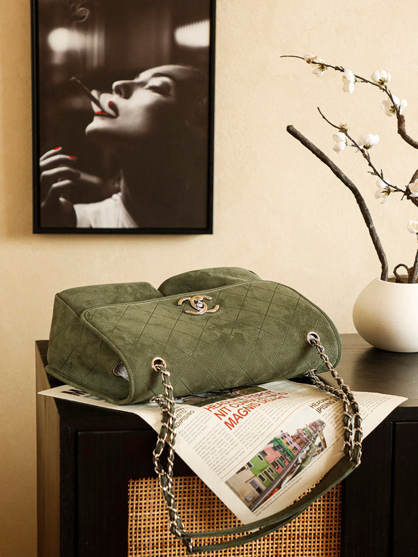 Chanel 25 Classic Single Flap Bag 35cm Green Leather 323478