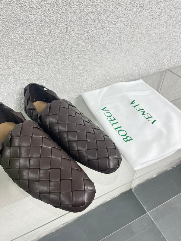 Bottega Veneta Intrecciato Dark Brown Lambskin 972903