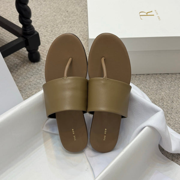Signum Flat Sandal in Brown Calfskin 290732