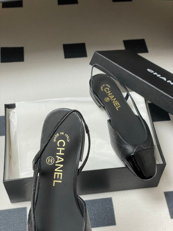 CC 25P Black Quilted Calfskin