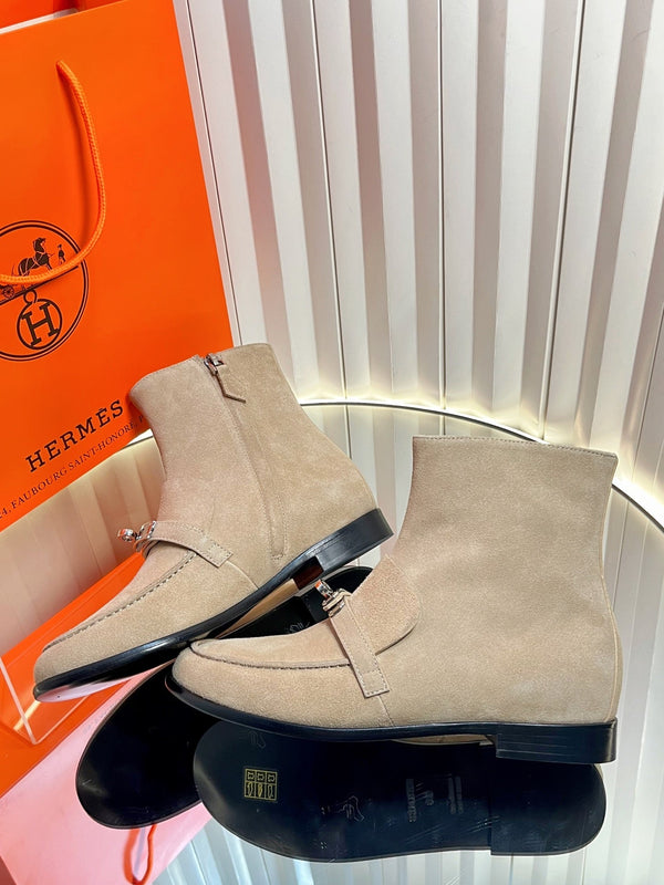 HM 25s Kelsy Ankle Boot Khahi Suede 548462