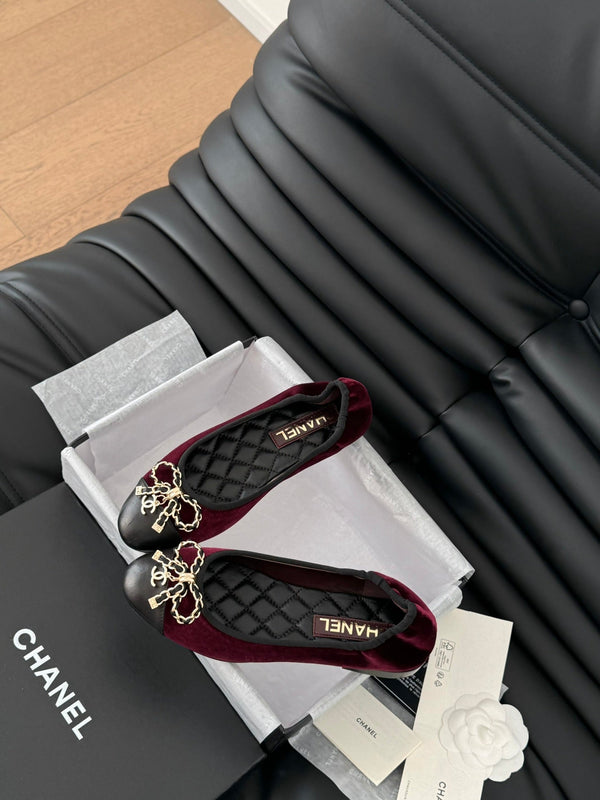CC Ballet Flats In Burgundy Velvet Fabric 143526
