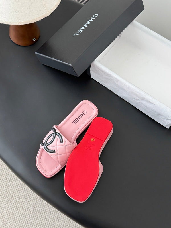 CC 26K Cambon Slippers Pink Lambskin 670824