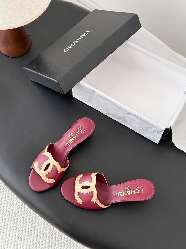 CC 2026 Heeled Sandal Beige Burgundy Lambskin 675858