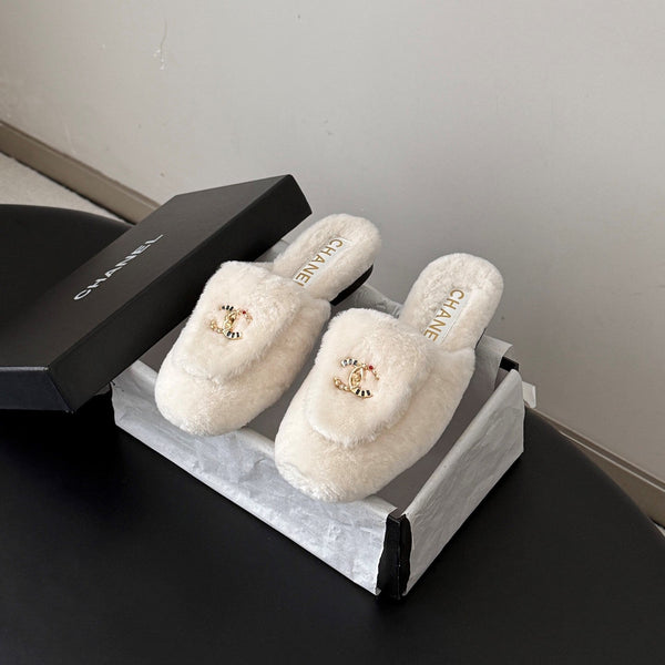 CC 26s Mules White Gold Shearling 127708